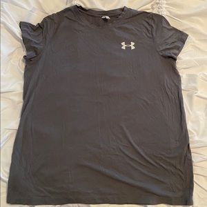 Under armour tshirt